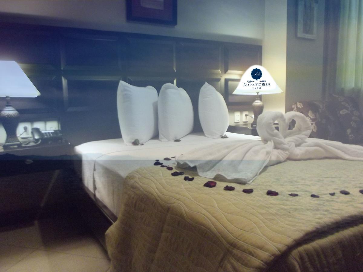 Atlantic Blue Hotel 瓜亚基尔 外观 照片